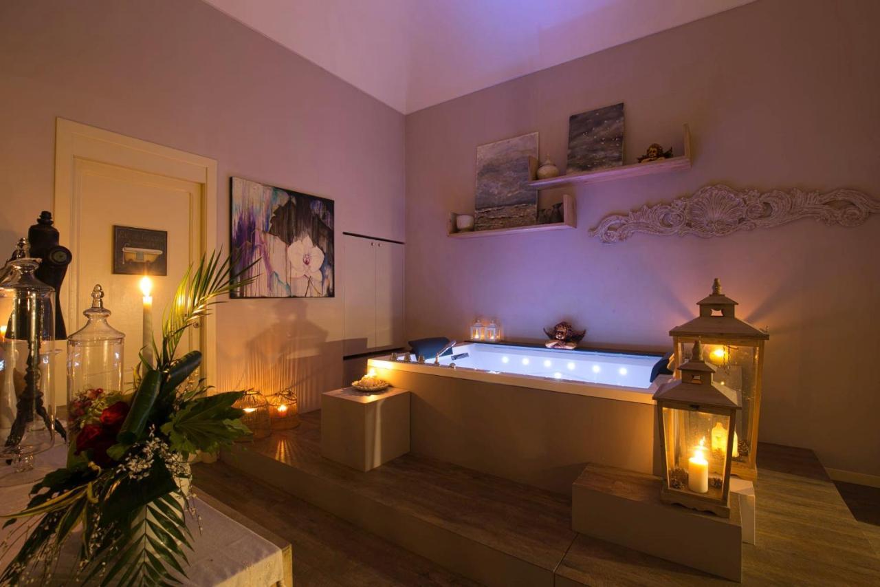 ואסטו Corte Rossetti Le Dimore Luxury B&B מראה חיצוני תמונה