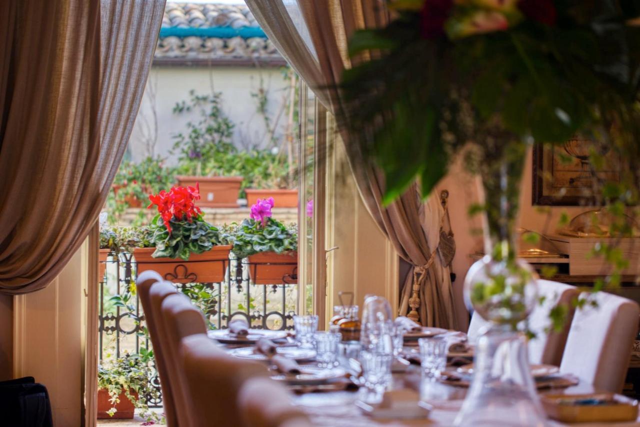 ואסטו Corte Rossetti Le Dimore Luxury B&B מראה חיצוני תמונה