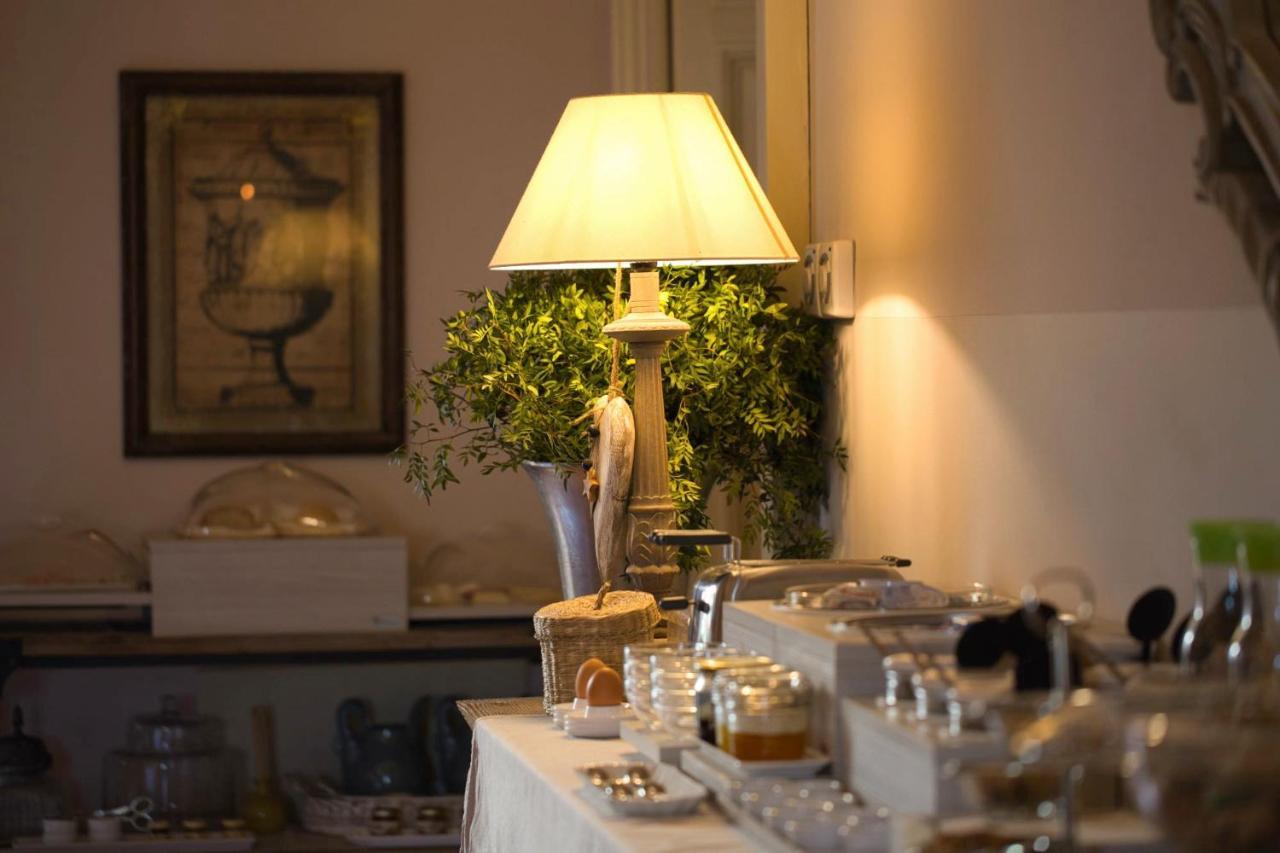 ואסטו Corte Rossetti Le Dimore Luxury B&B מראה חיצוני תמונה