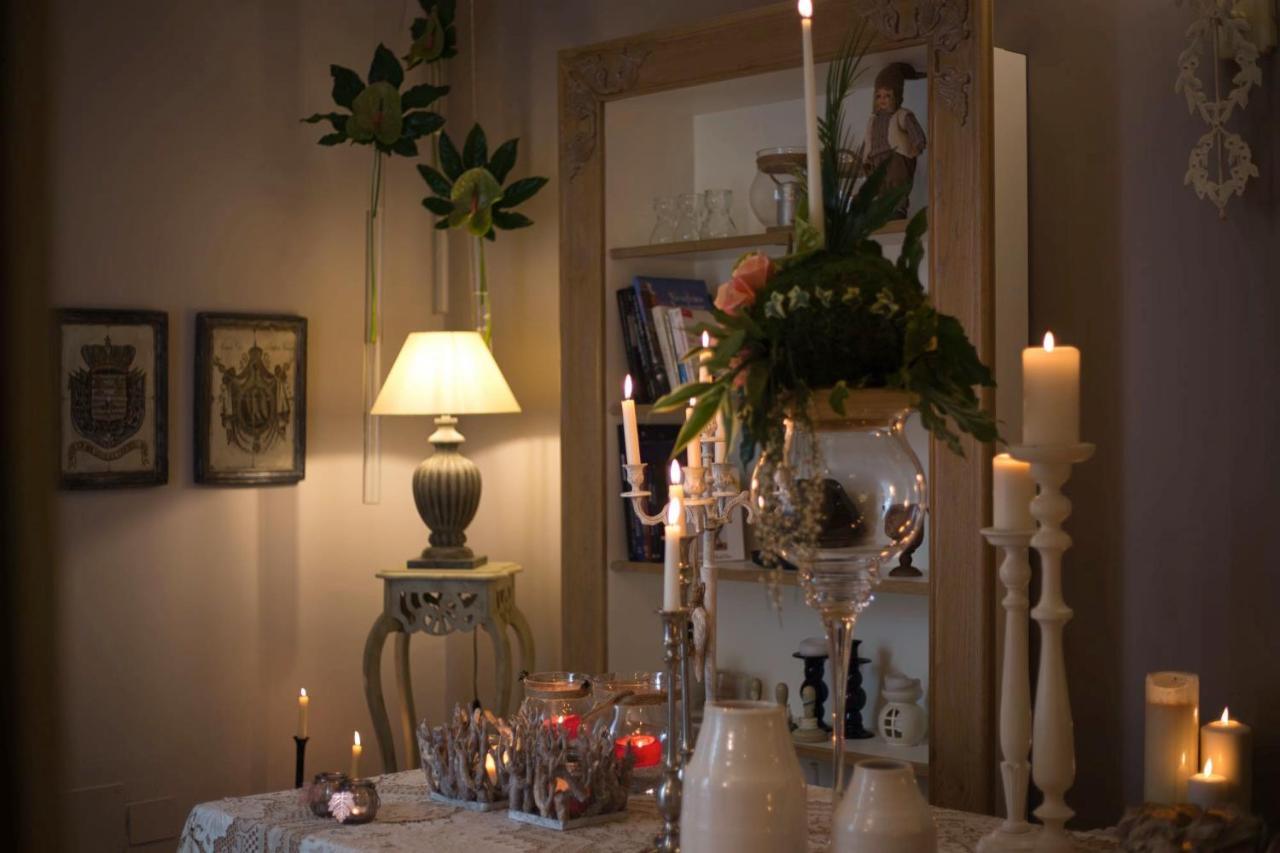 ואסטו Corte Rossetti Le Dimore Luxury B&B מראה חיצוני תמונה