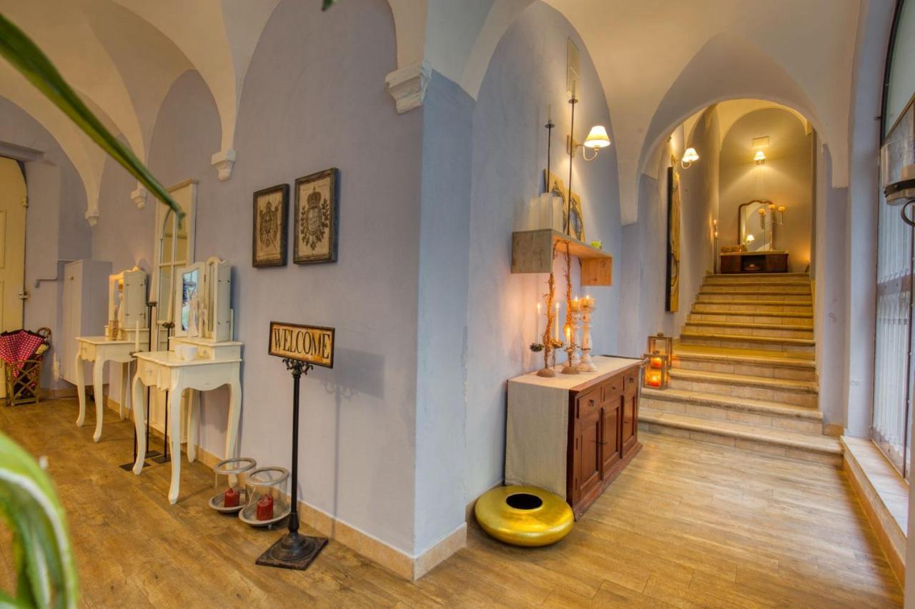 ואסטו Corte Rossetti Le Dimore Luxury B&B מראה חיצוני תמונה